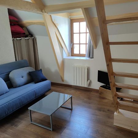 Le Saint Leonard...Il Est Orange Apartment Honfleur Exterior foto