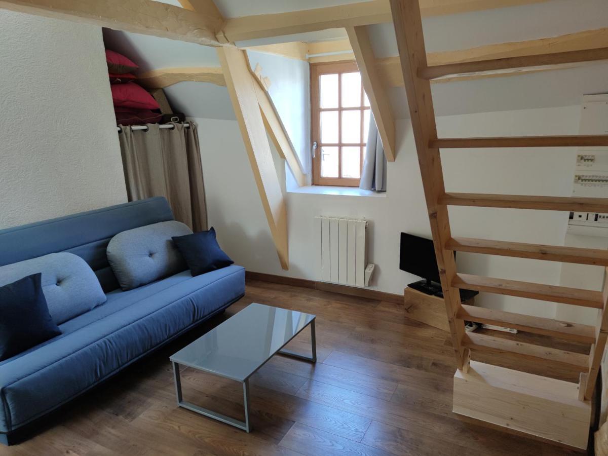 Le Saint Leonard...Il Est Orange Apartment Honfleur Exterior foto